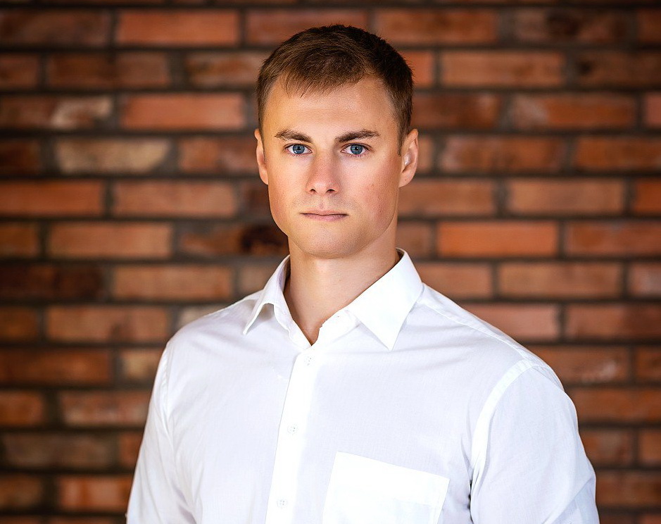 Андрей Егоров