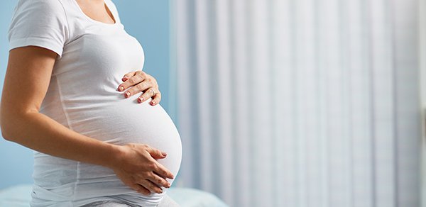 Беременность и коронавирус: что делать до, во время и после родов