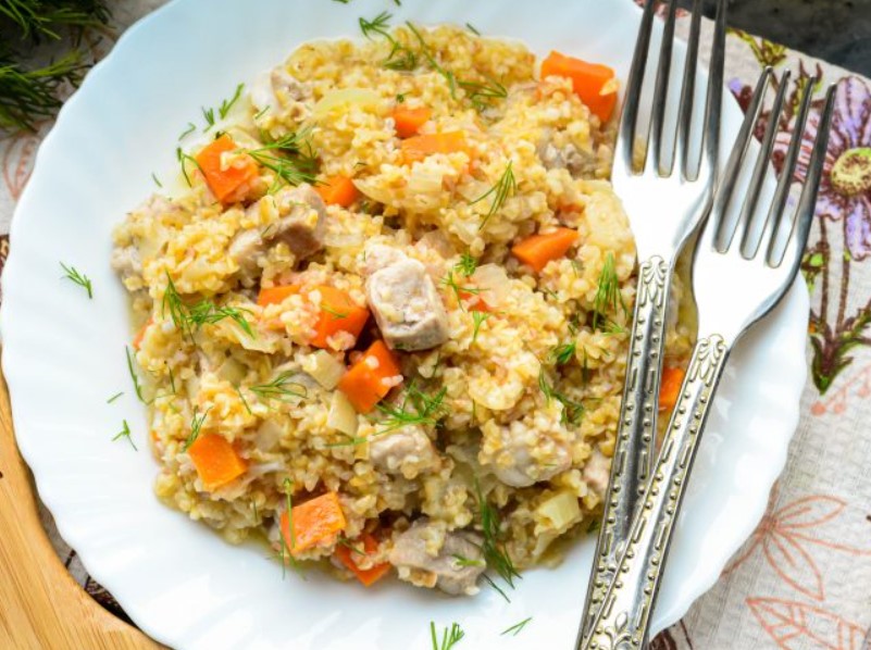 Каша ячневая с тыквой и мясом