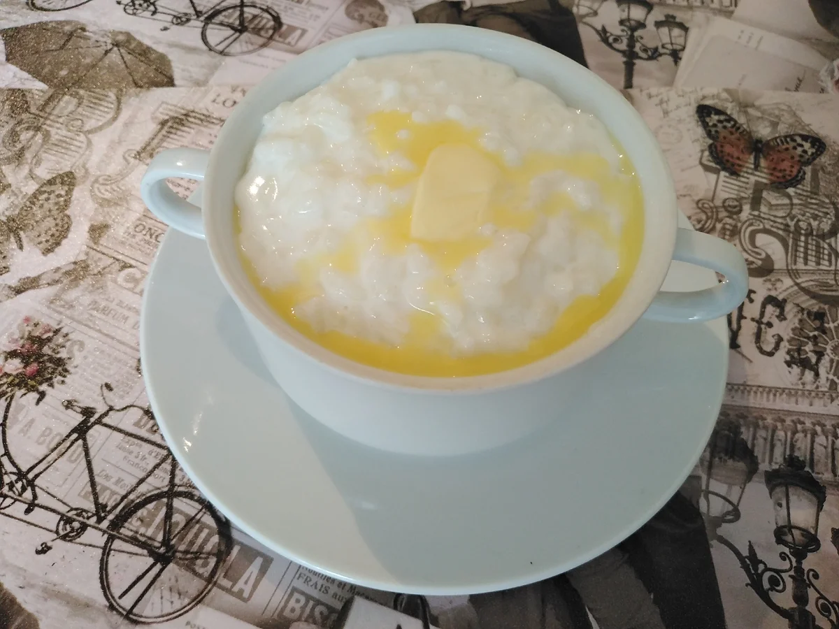 Нежная молочная рисовая каша
