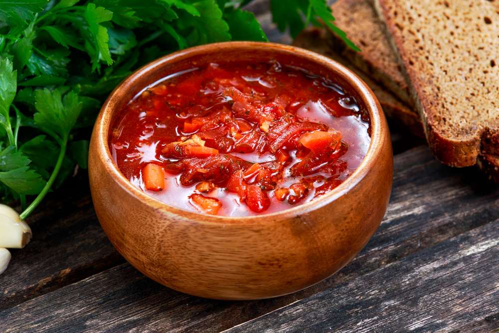 Постный борщ с капустой