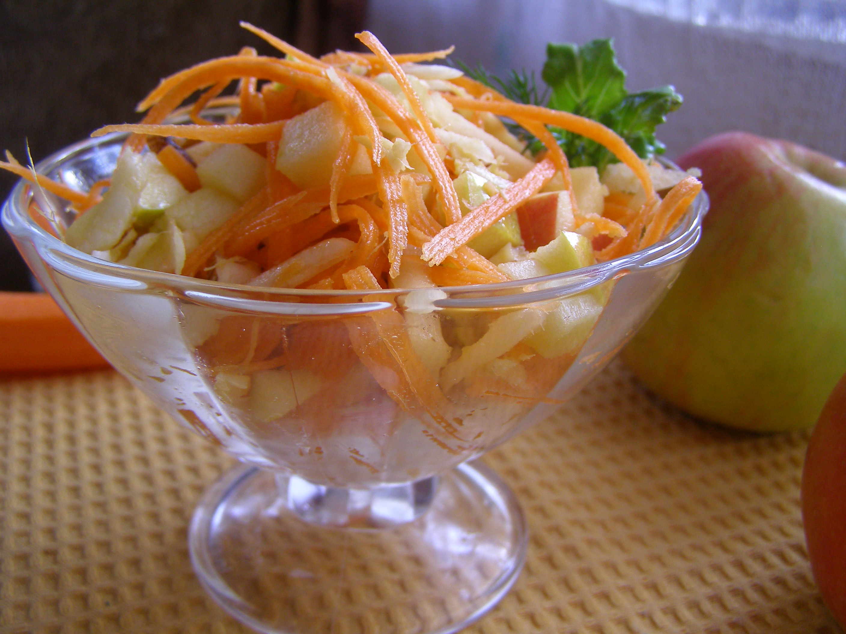 Салат с репой и яблоками