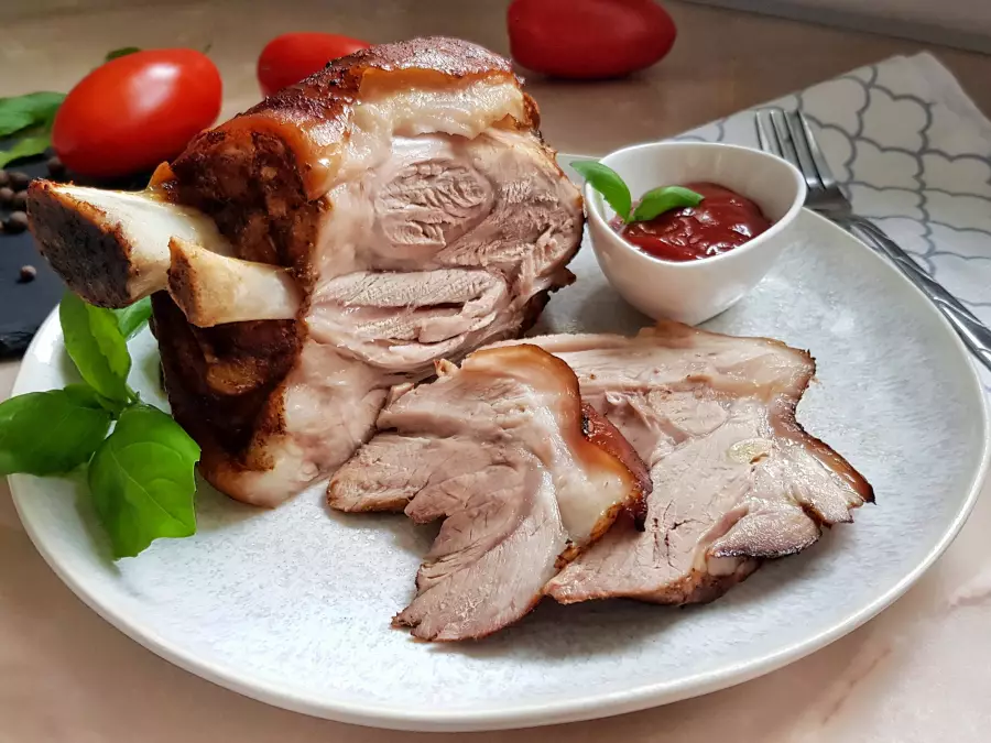 Рулька в духовке