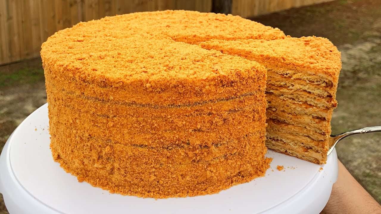 Медовик со сгущенкой