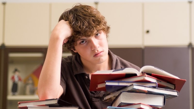 Подросток не хочет учиться: что делать? Как мотивировать к учёбе?