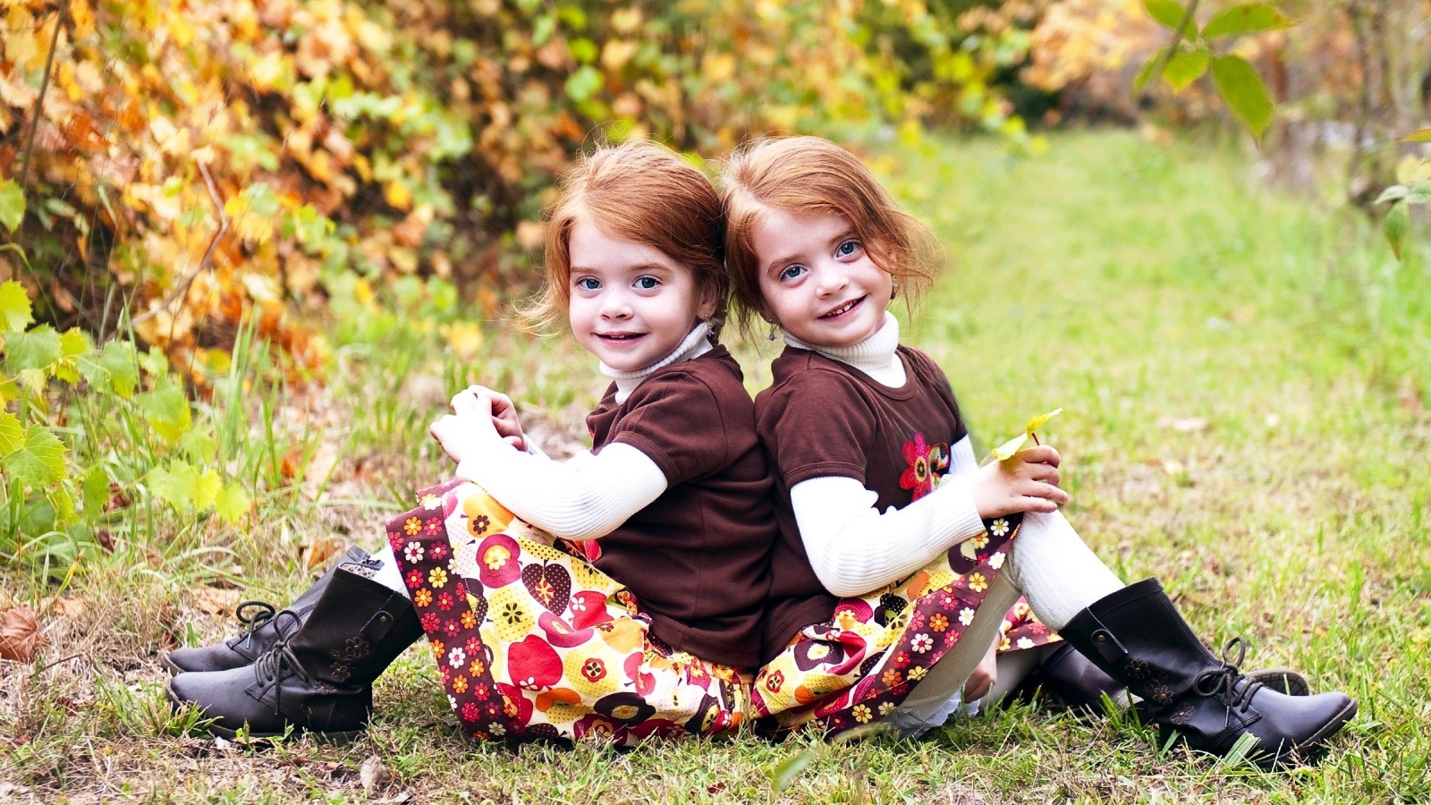 Близнецы, двойняшки А если у двух пар близнецов родятся близнецы, будут ли они похожи? | Пикабу
