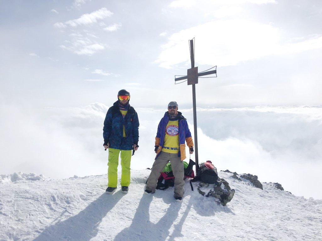 горы Кавказа, сноубордисты