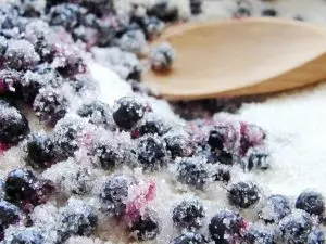 Заморозка черники с сахаром
