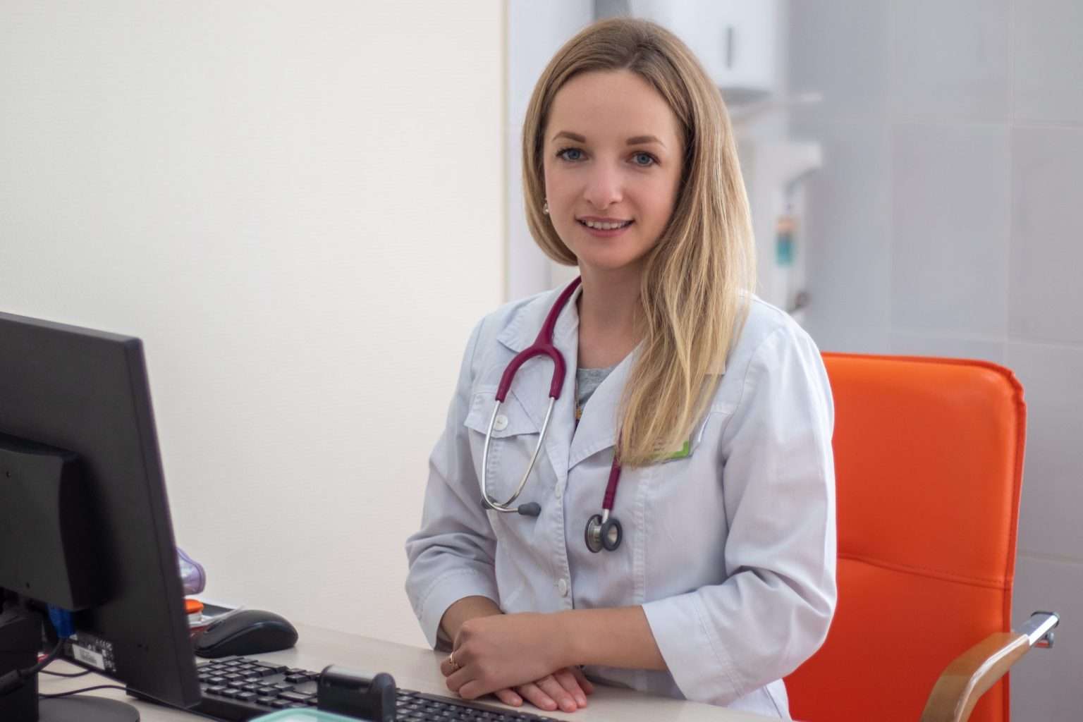 Ангина и герпесная ангина. Диагностика и лечение