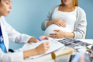 беременная у врача