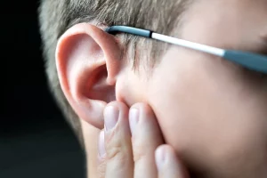 потеря слуха