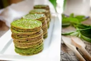 Шпинатные вафли с курицей