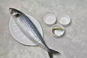 Классическая соленая скумбрия сухого посола
