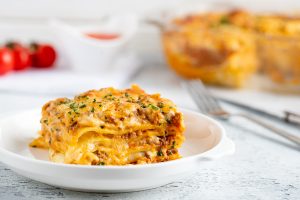 лазанья с бешамелем