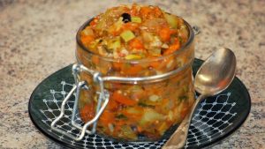 Икра из кабачков и баклажанов