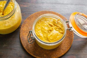 Домашняя горчица с куркумой