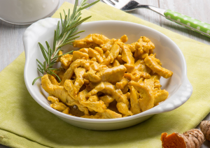 Курица с куркумой